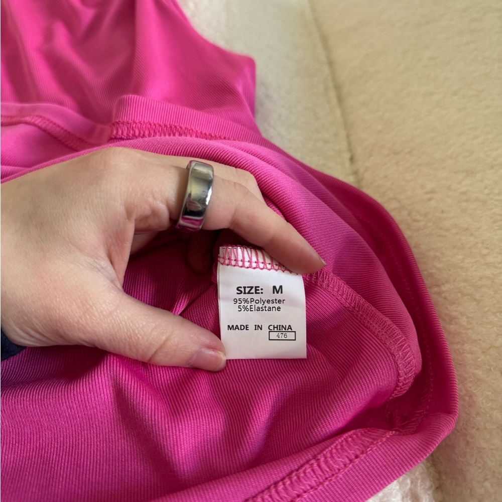 Pink Tank Top With Shoulder Padding - Picture 4 of 6
